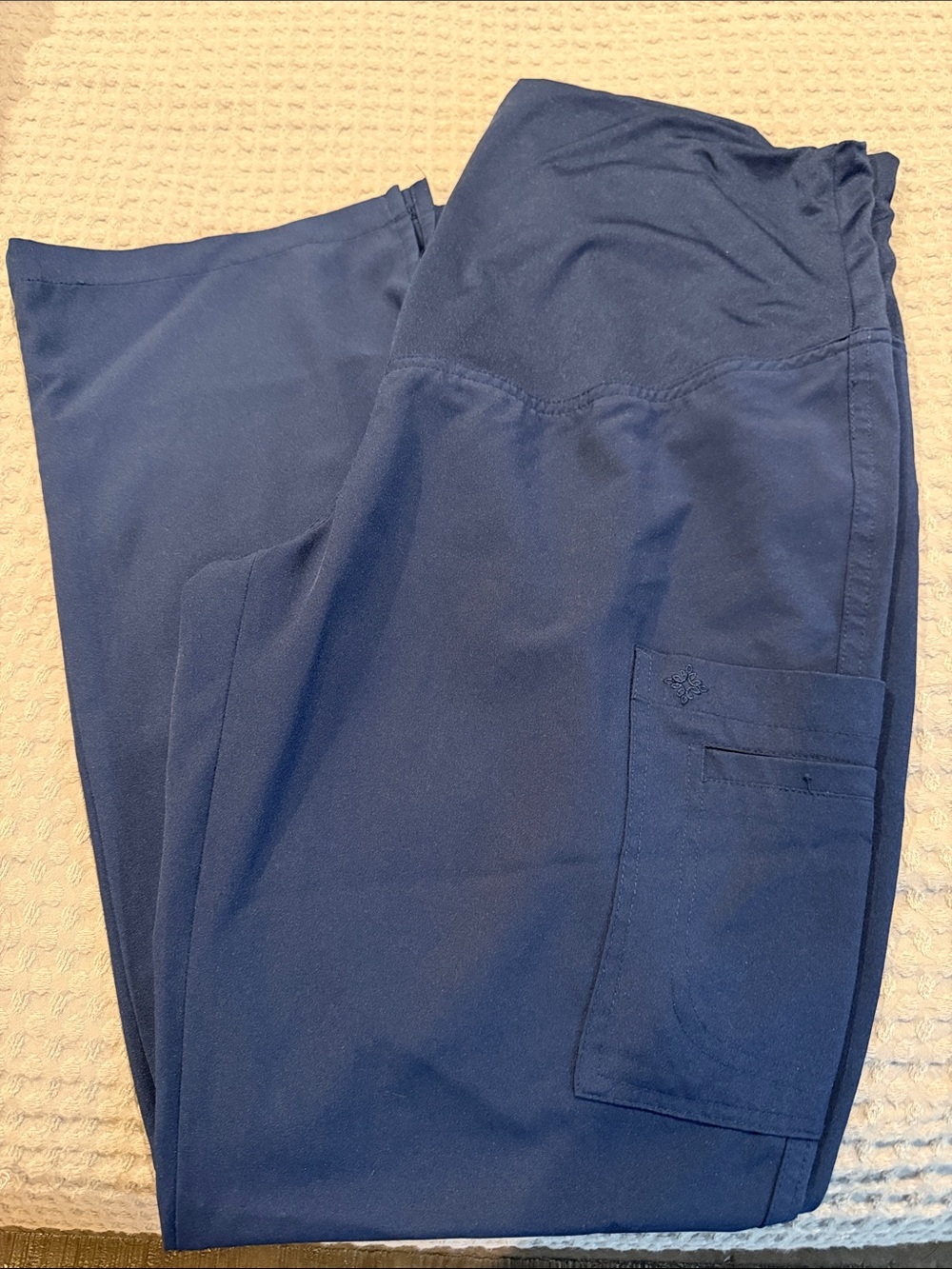Med Couture Men’s Navy Cargo Scrub Pants